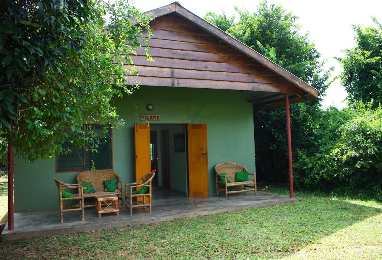 Red Chilli Rest Camp Hotel Paraa Exterior photo