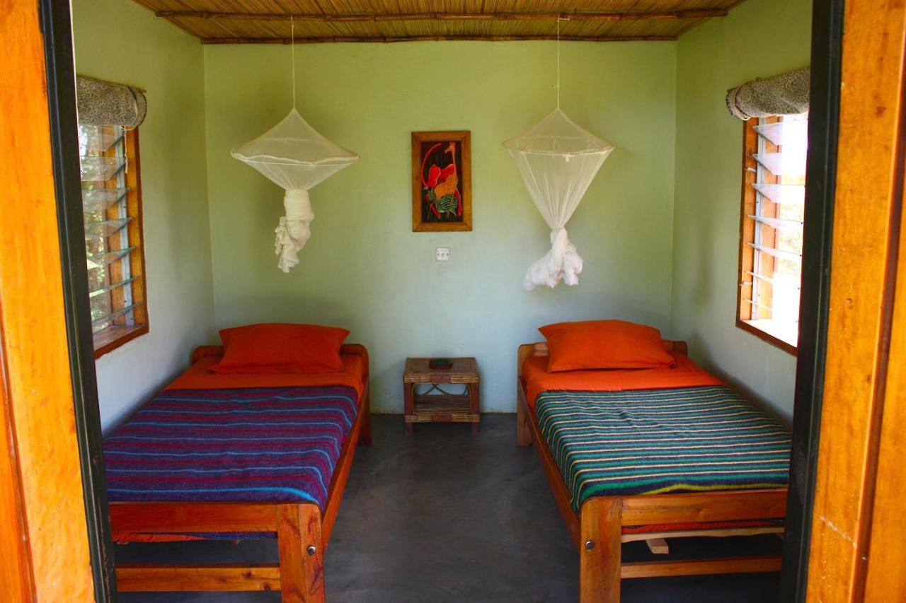 Red Chilli Rest Camp Hotel Paraa Exterior photo